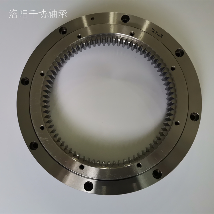 轉(zhuǎn)盤軸承廠家講解直齒式回轉(zhuǎn)支承工作原理及優(yōu)缺點(diǎn)