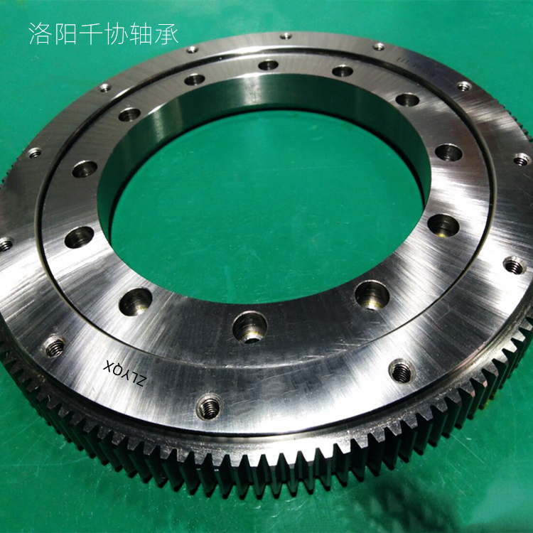 [ZLYQX]分析什么原因造成轉(zhuǎn)盤軸承套圈開裂及展現(xiàn)情況