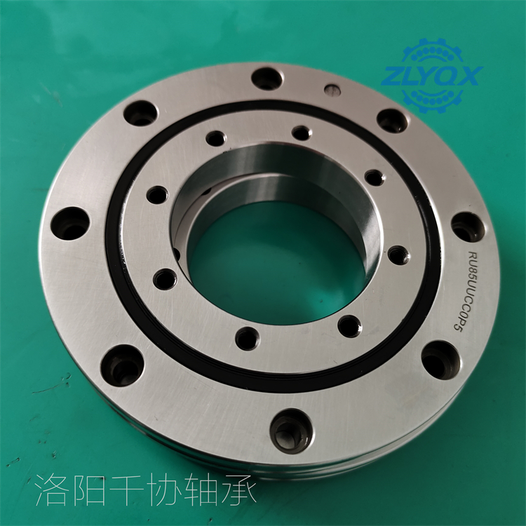 RU124交叉滾子軸承外圈定位方法有哪些？內(nèi)外圈可以互換嗎？